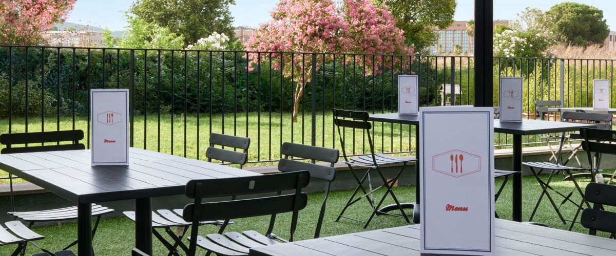 Hampton by Hilton esterno