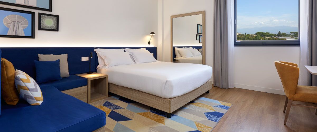 Hampton by Hilton