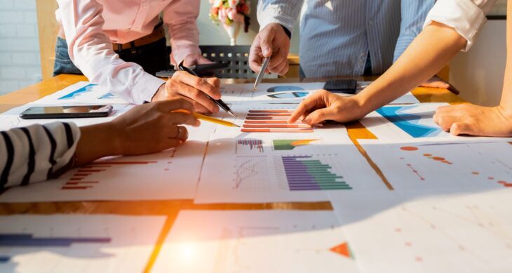 Elasticità della domanda: significato, esempi e strategie per hotel di lusso