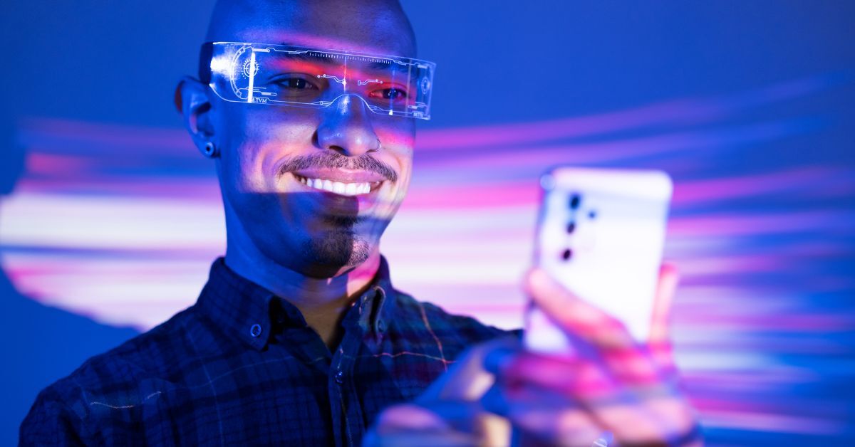 tecnología-hotelera-tendencias-2025-pms-protel-cloud